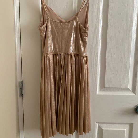 Hollister Champagne Spaghetti-Strap Dress - Picture 2 of 2
